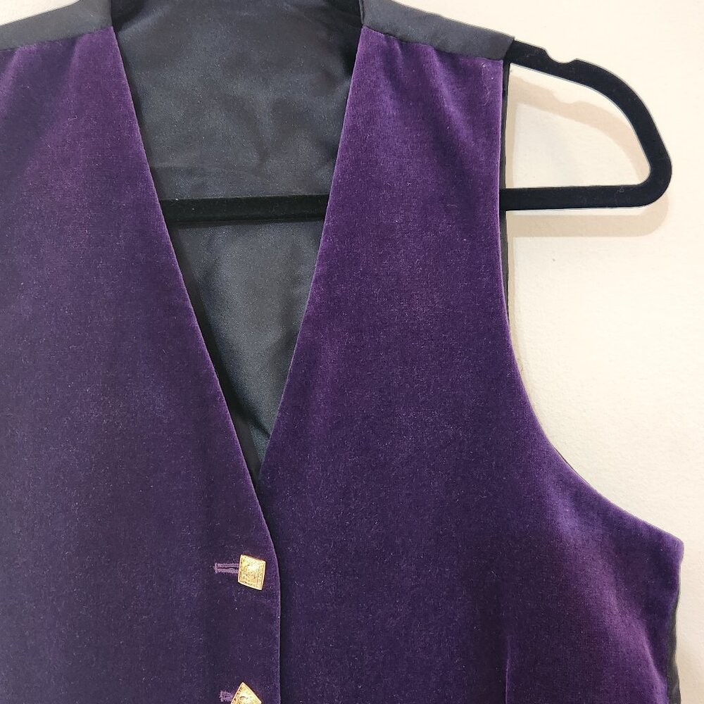 Vintage Prince Charlie Purple Velvet Straight Hem Gold Buttoned Waistcoast Vest - Picture 3 of 12